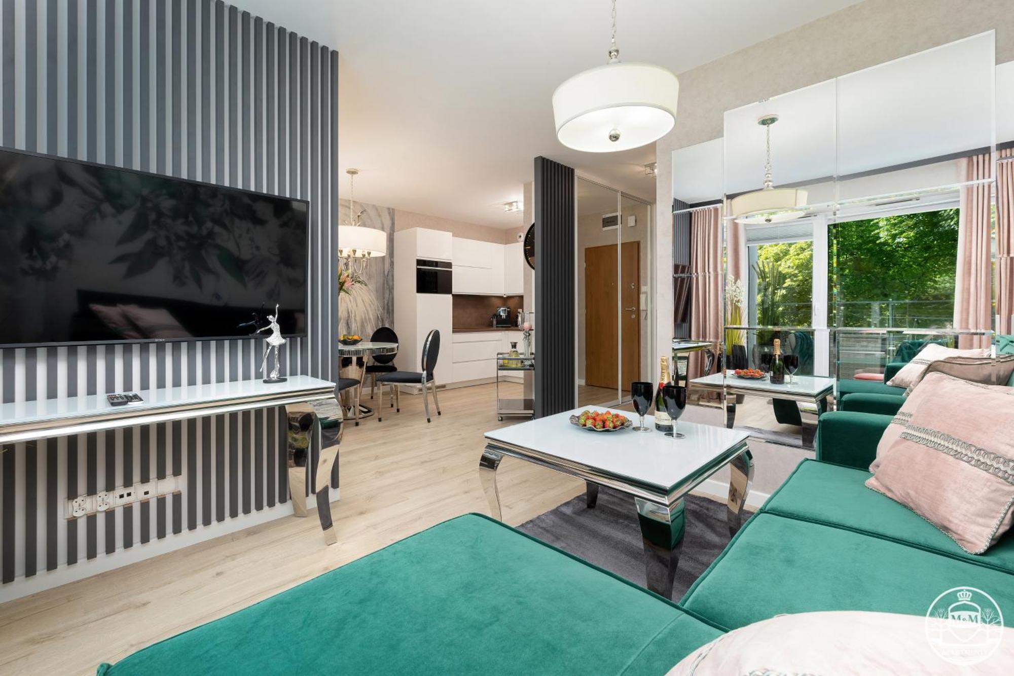 Hotel apartamentowy Nadmorskie Tarasy - M&m
